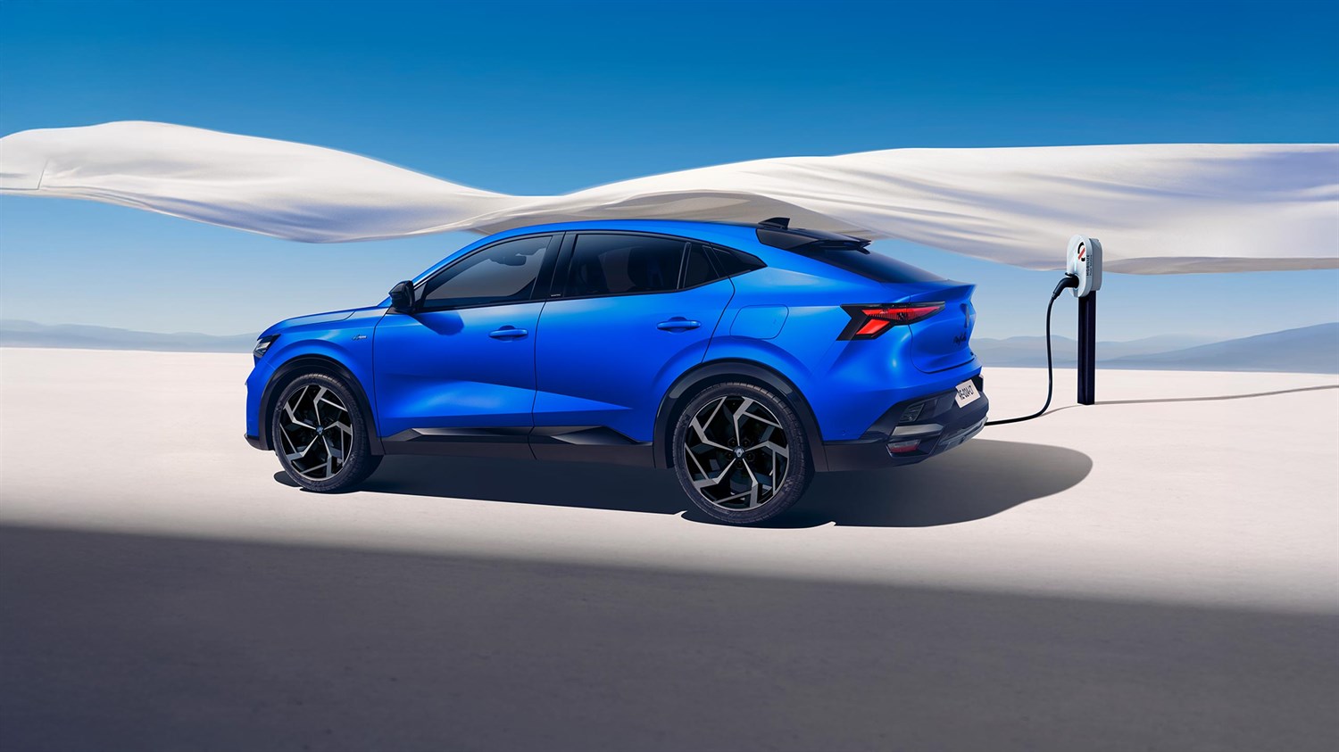 les véhicules équipés de la technologie Renault E-Tech plug-in hybrid