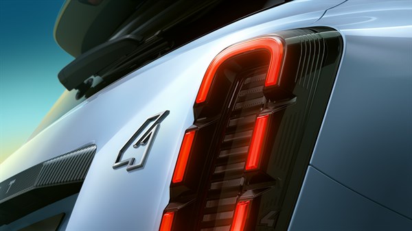 assurance connectée - Renault 4 E-Tech électrique