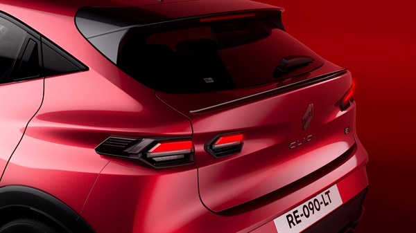  becquet de coffre- Renault Clio