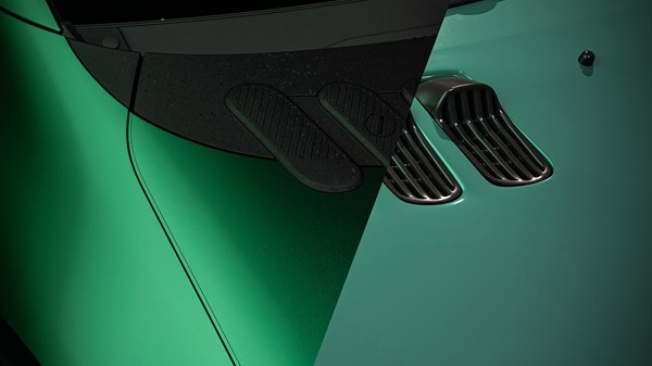 Renault rs1b2 E-Tech électrique - décor de capot