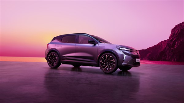 profil - Renault Scenic E-Tech électrique