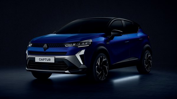 éclairage d’accueil sous caisse - Renault Captur full hybrid E-Tech